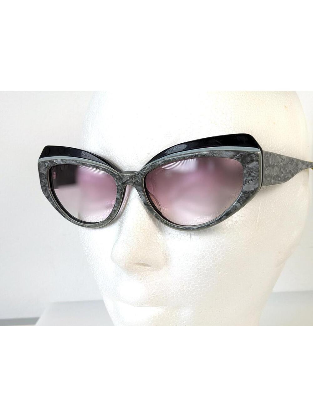 Robert La Roche France Mod. 4 Women Sunglasses Cat-Eye Black